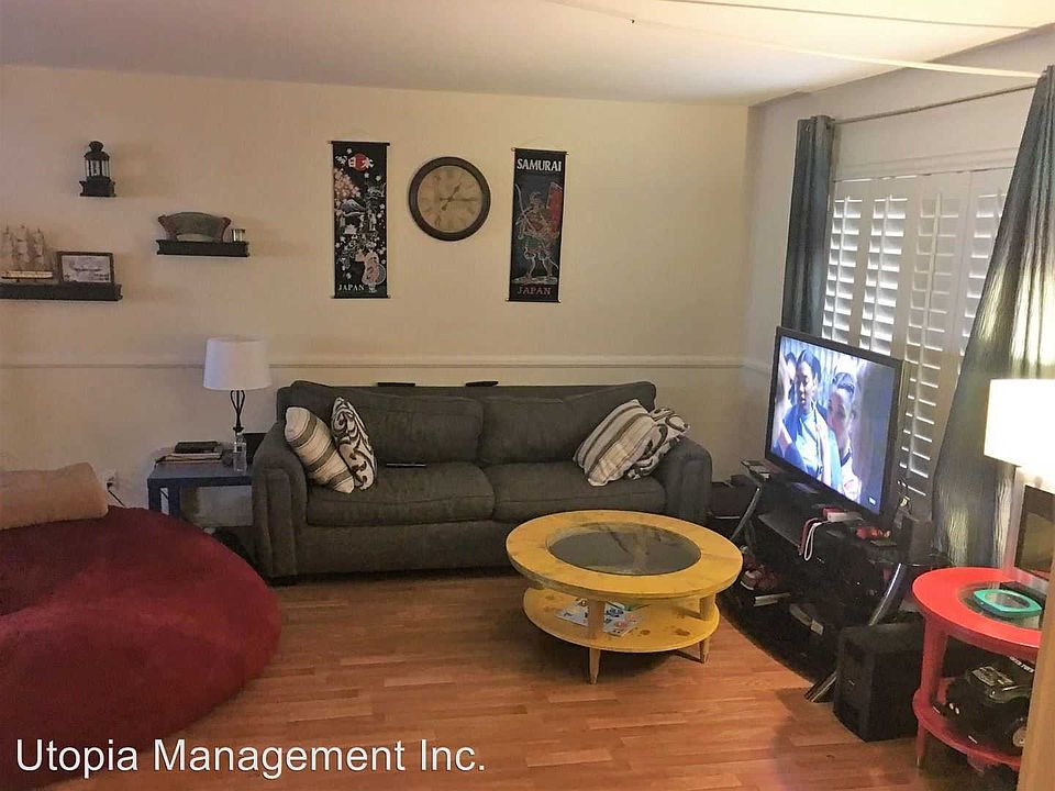 2nd image of 8241 Warmwood Ave