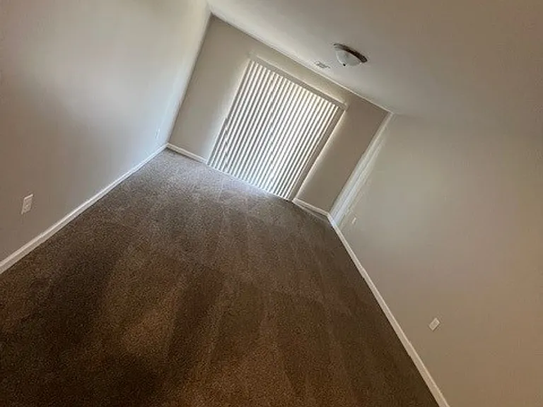 Avalon Woods Apartment Homes — Photo 39