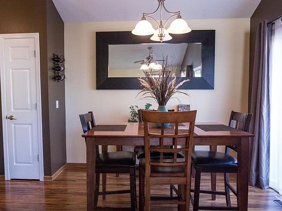 5th image of 1536 Yorkshire Ln
