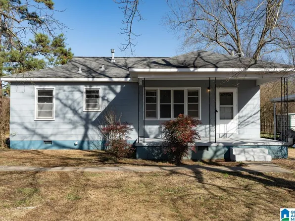 701 Leahy Cir, Talladega, AL 35160