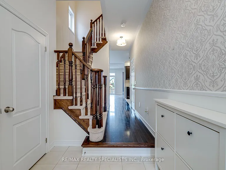 20 Wellman Cres — Photo 5