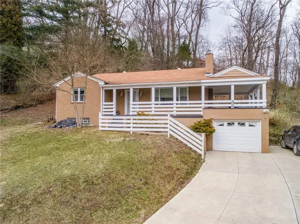2276 Hill Rd, South Heights, PA 15081