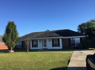 18724 Outlook Dr, Loxley, AL 36551