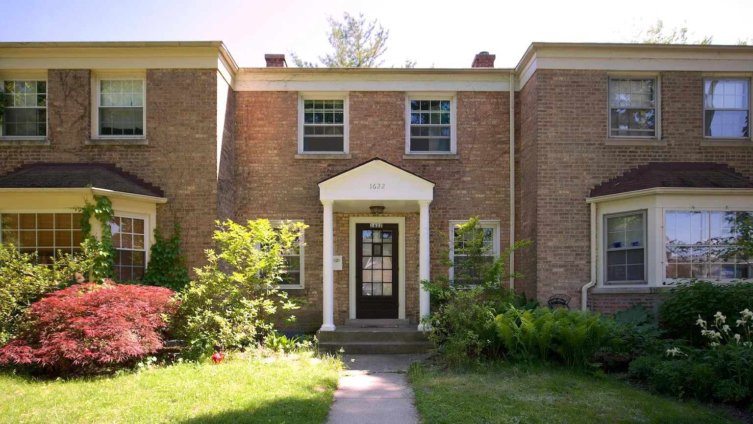2 bed, 1080 sqft, $2,500 — Photo 1
