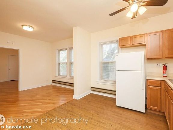 4th image of 2510 N Lincoln Ave #814
