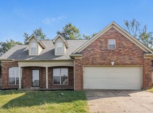 205 Village Dr, Oakland, TN 38060