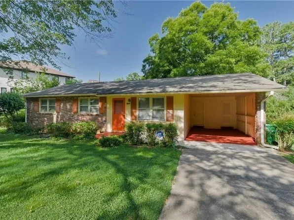 1194 Laurel Hill Dr, Decatur, GA 30033