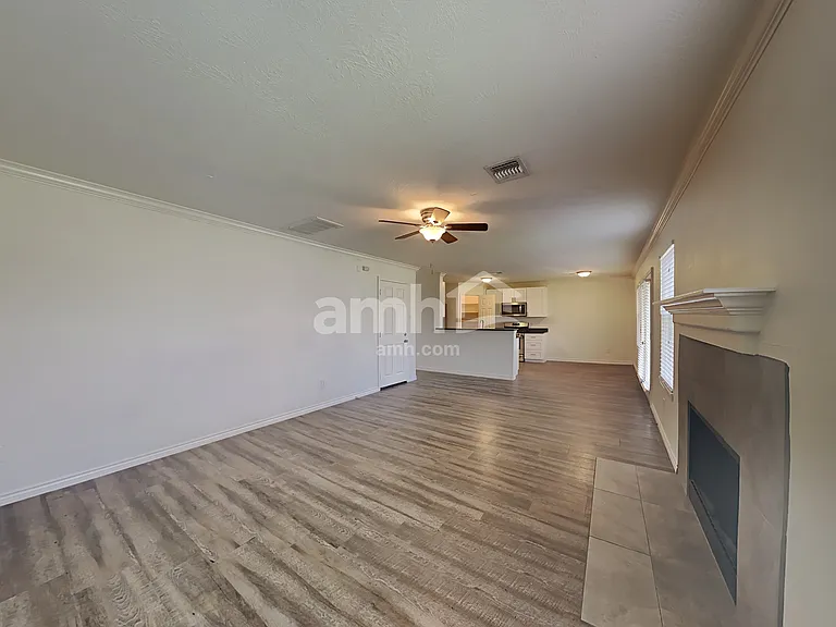 7819 Talladega Springs Ln — Photo 6