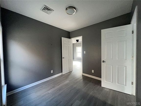 4th image of 165 Roland Ave