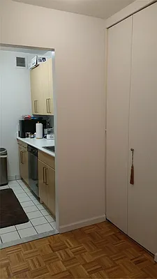 Rented by Kian Realty | media 19