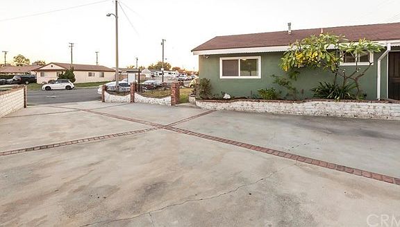 4th image of 6729 Mount Whitney Dr