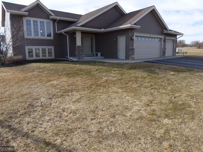 904 11th St SE, Waseca, MN, 56093