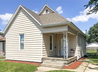 618 N Deneen St, Staunton, IL