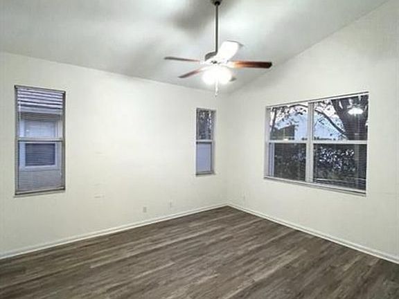 3rd image of 139 NW Berkeley Ave