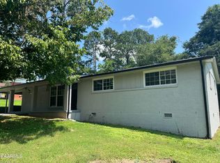 816 Scenic Dr, Kingston, TN 37763