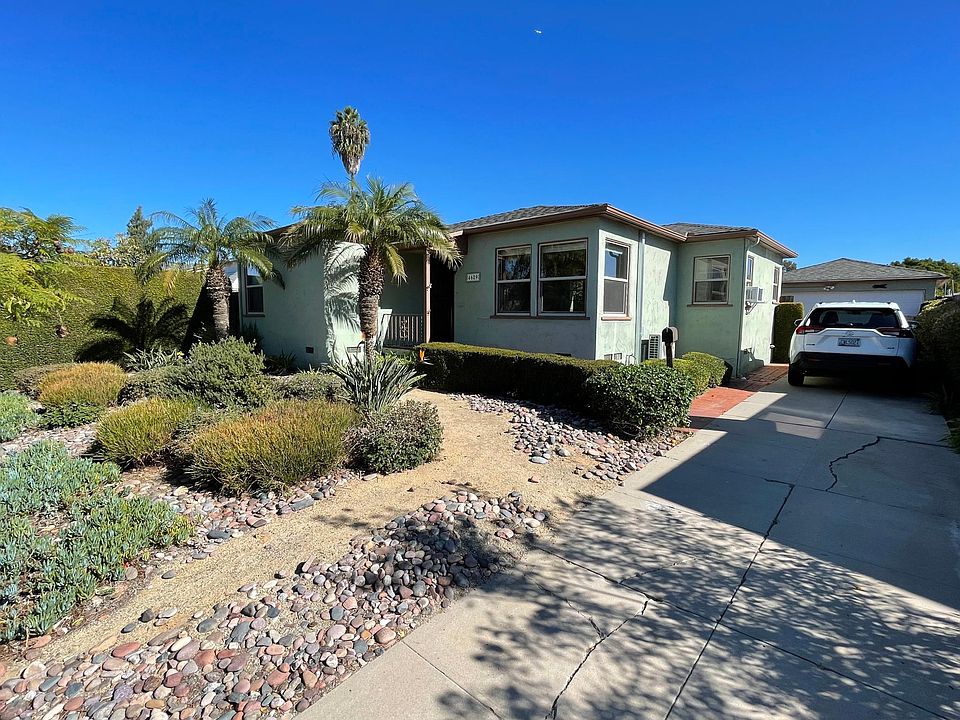 1st image of 4689 50th St