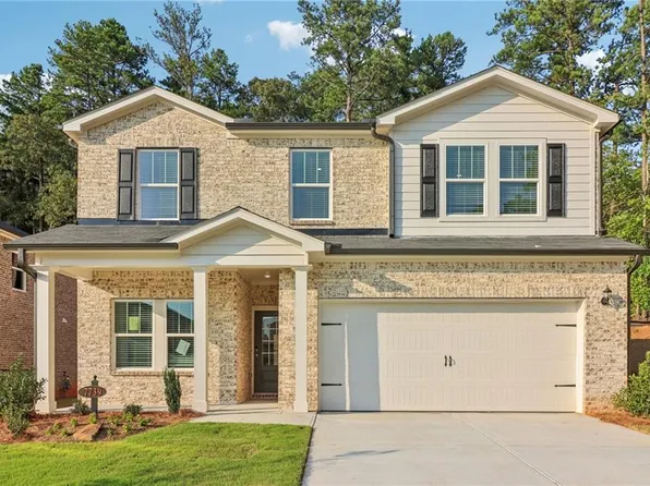 7739 Richmond Trl, Fairburn, GA 30213