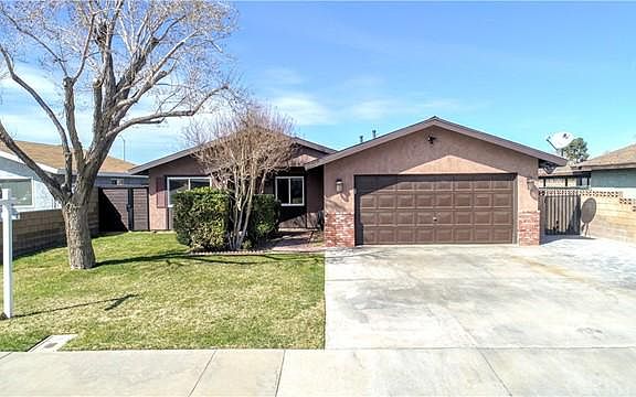 2nd image of 44647 Gillan Ave