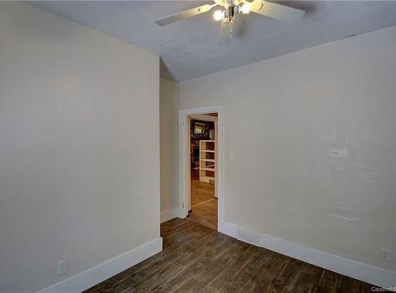 3rd image of 107 Woodland Church Rd
