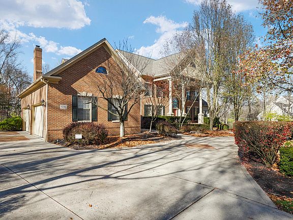 3rd image of 5236 Canterbury Dr