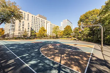 Rented by Clove Realty LLC