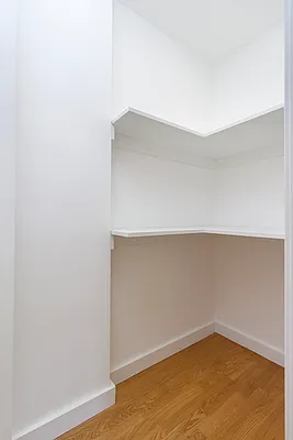 Rented by Oxford Property Group | media 18