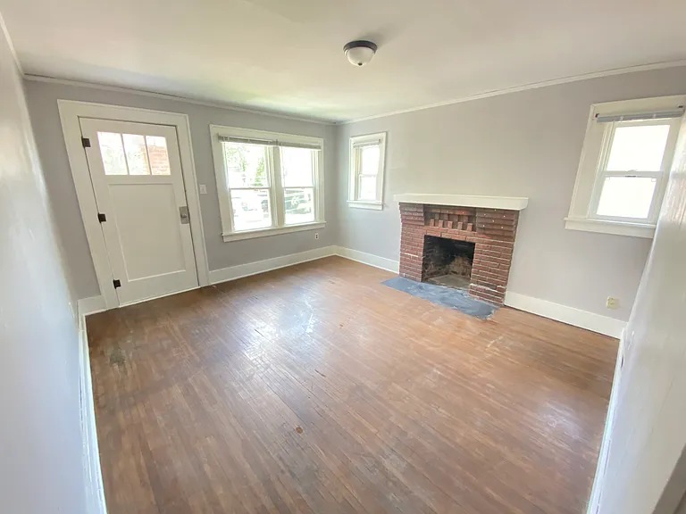 1308 Anthony St — Photo 5
