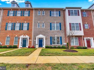 1035 Rye Dr, La Plata, MD 20646
