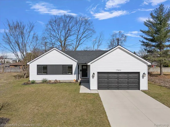 17590 Addison St, Southfield, MI 48075