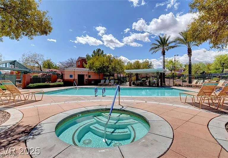 10509 India Hawthorn Ave — Photo 40