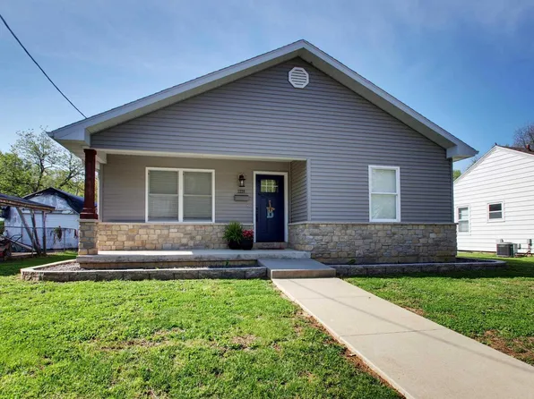 2228 Spruce St, Quincy, IL 62301