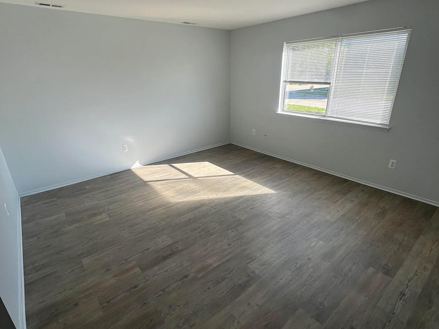 1 bed, 600 sqft, $875 — Photo 2