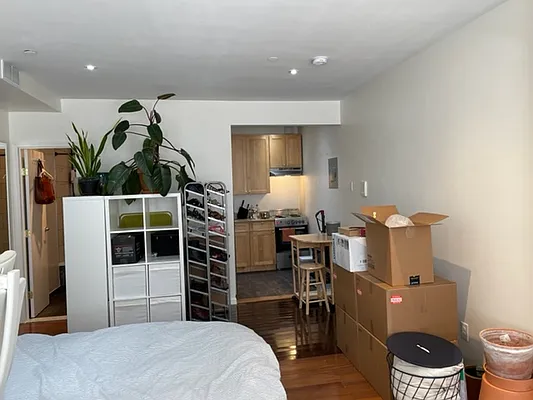 Rented by Friedman Roth Realty | media 2