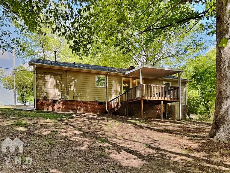 4629 Longbriar Dr — Photo 18