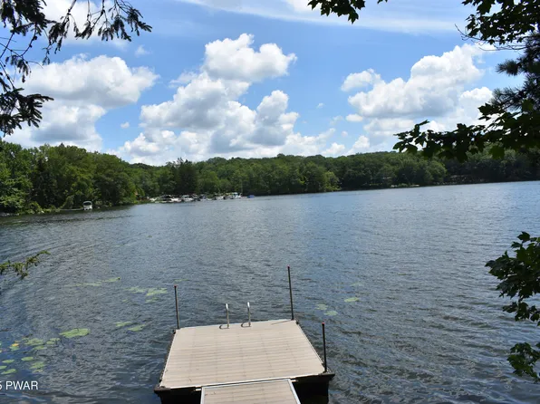 115 Heron Bay, Hawley, PA 18428