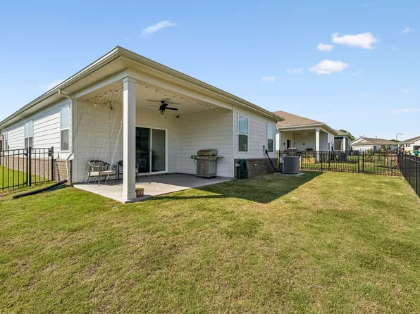7383 Lang Ave, White House, TN 37188
