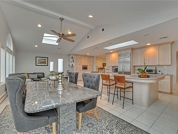 3rd image of 22 Sharon Dr