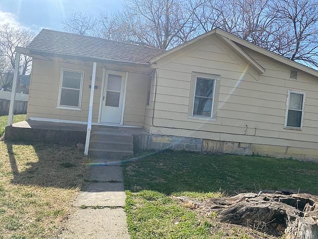 1st image of 311 Des Moines Ave