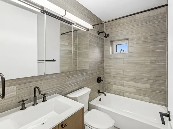 560 West 43rd Street image 20 of 20