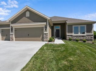8895 N Monroe Ave, Kansas City, MO 64156