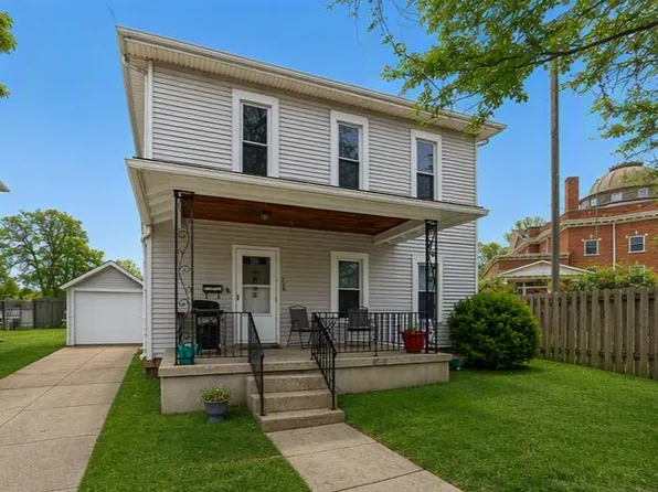 208 N Madriver St, Bellefontaine, OH 43311