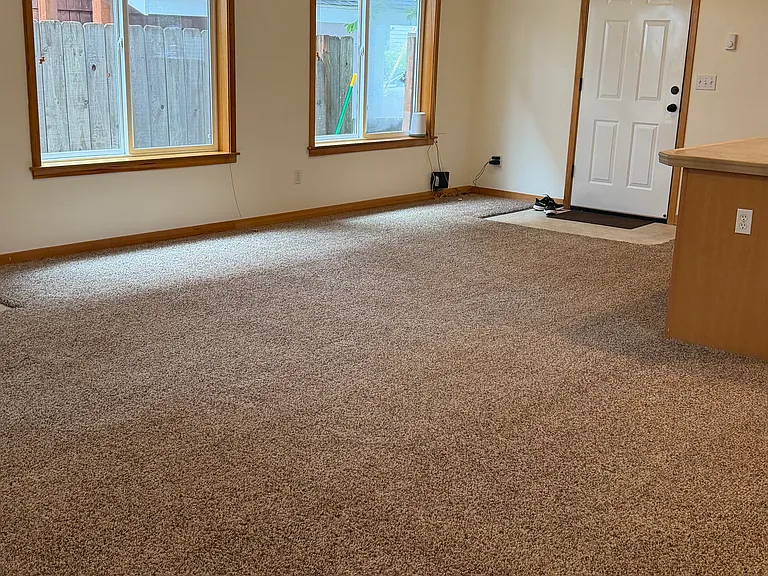 5618 SE 22nd Ave — Photo 5