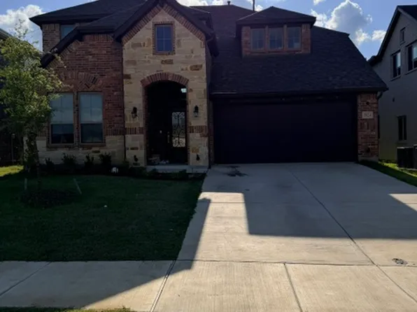 5924 Hodgkin Ave, Pilot Pt, TX 76258