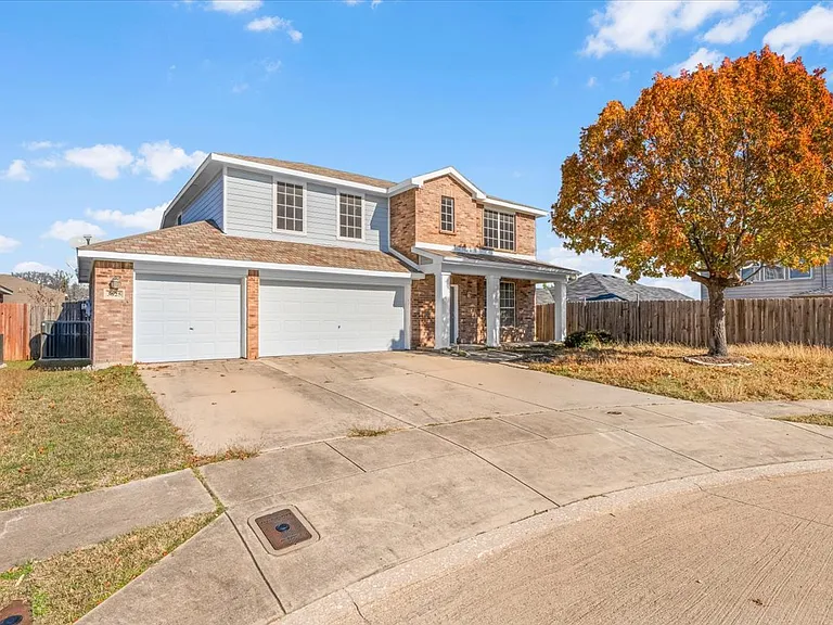 3625 Black Ranch Ct — Photo 1