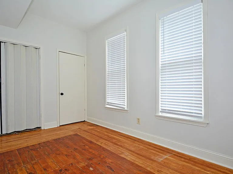 920 22nd Ave NE — Photo 10
