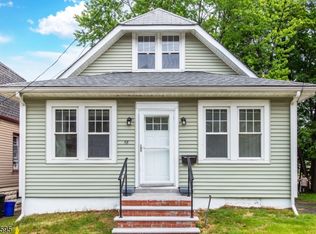58 Stanley Rd, North Caldwell, NJ 07006