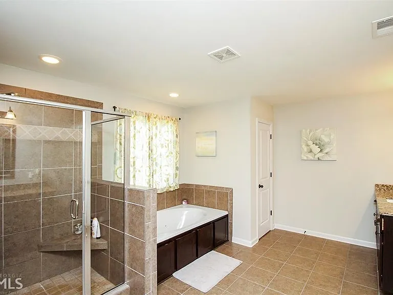 345 Cliffhaven Cir — Photo 12