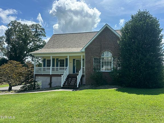 4th image of 130 Cindy Anne Dr
