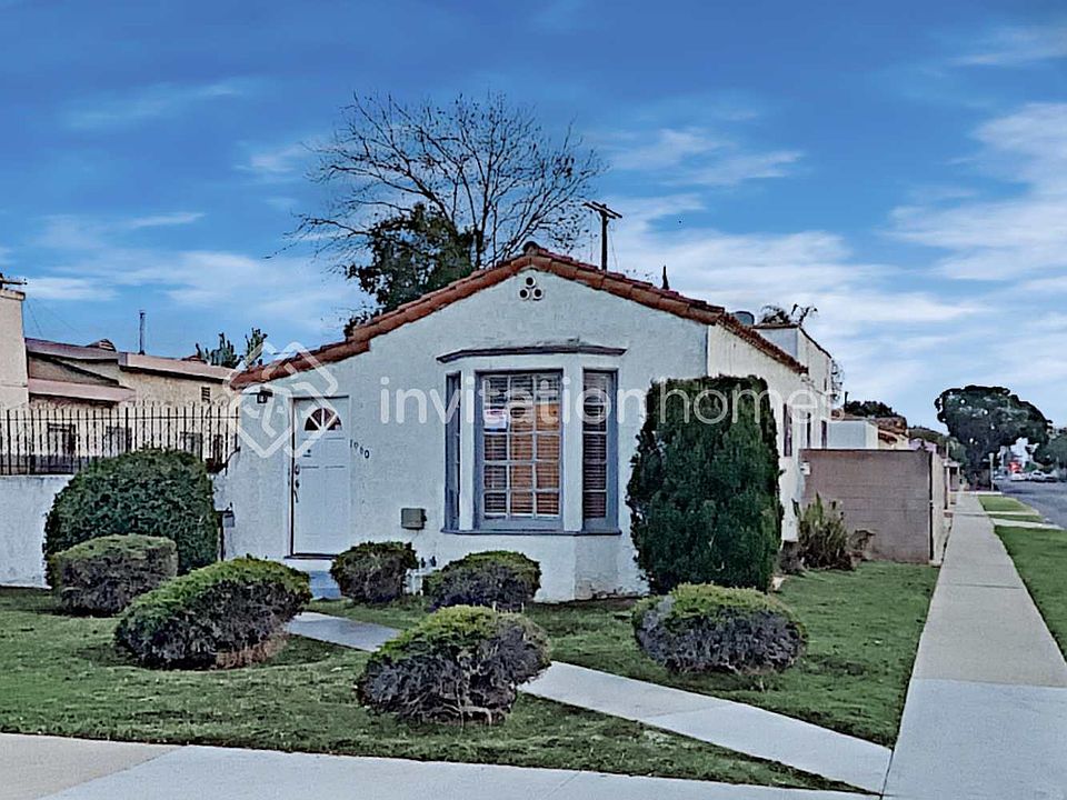 1st image of 1960 W 83rd St