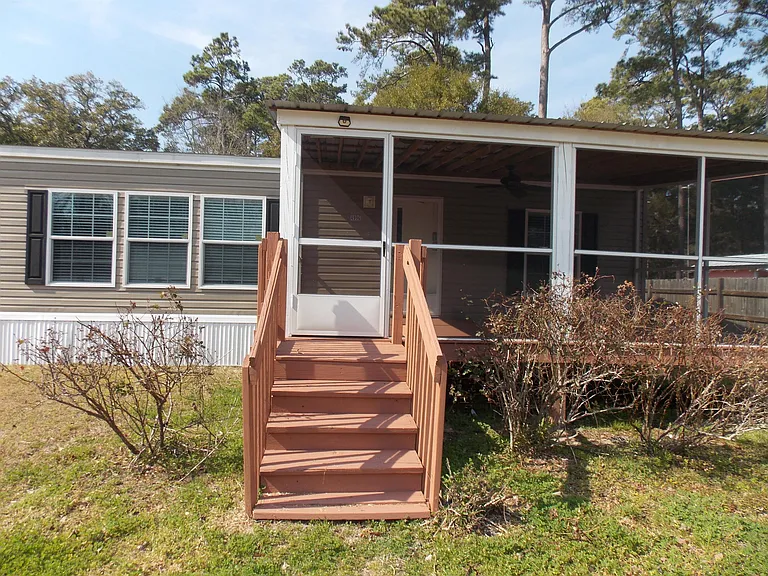 4996 Highway 17 Byp — Photo 8